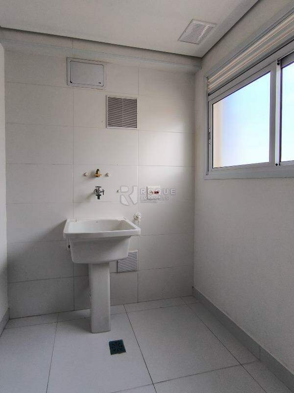 Apartamento à venda no bairro Vila Primavera: LAVANDERIA