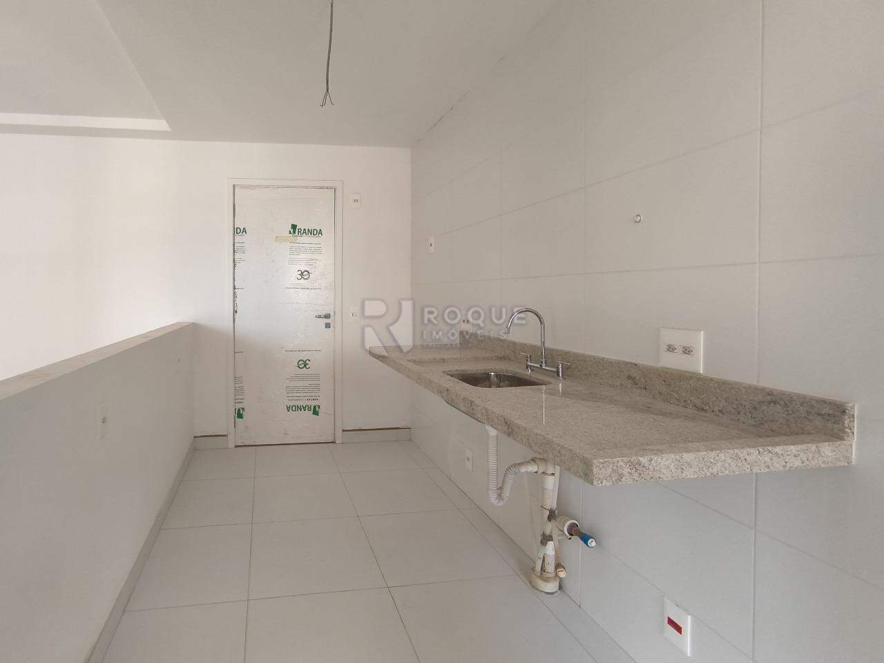 Apartamento à venda no bairro Vila Primavera: COZINHA