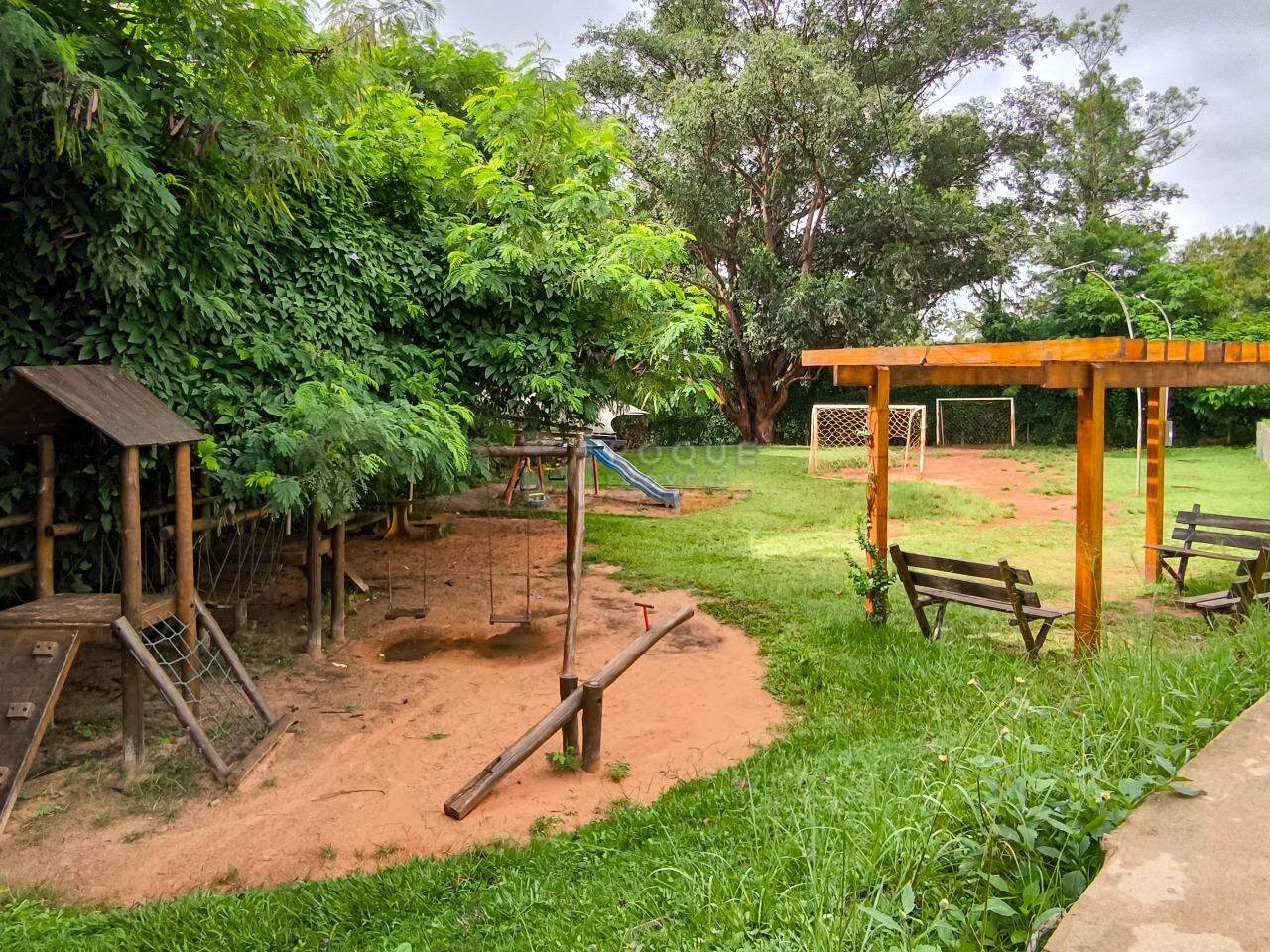Apartamento à venda no bairro Vila Queiroz: PLAYGROUND
