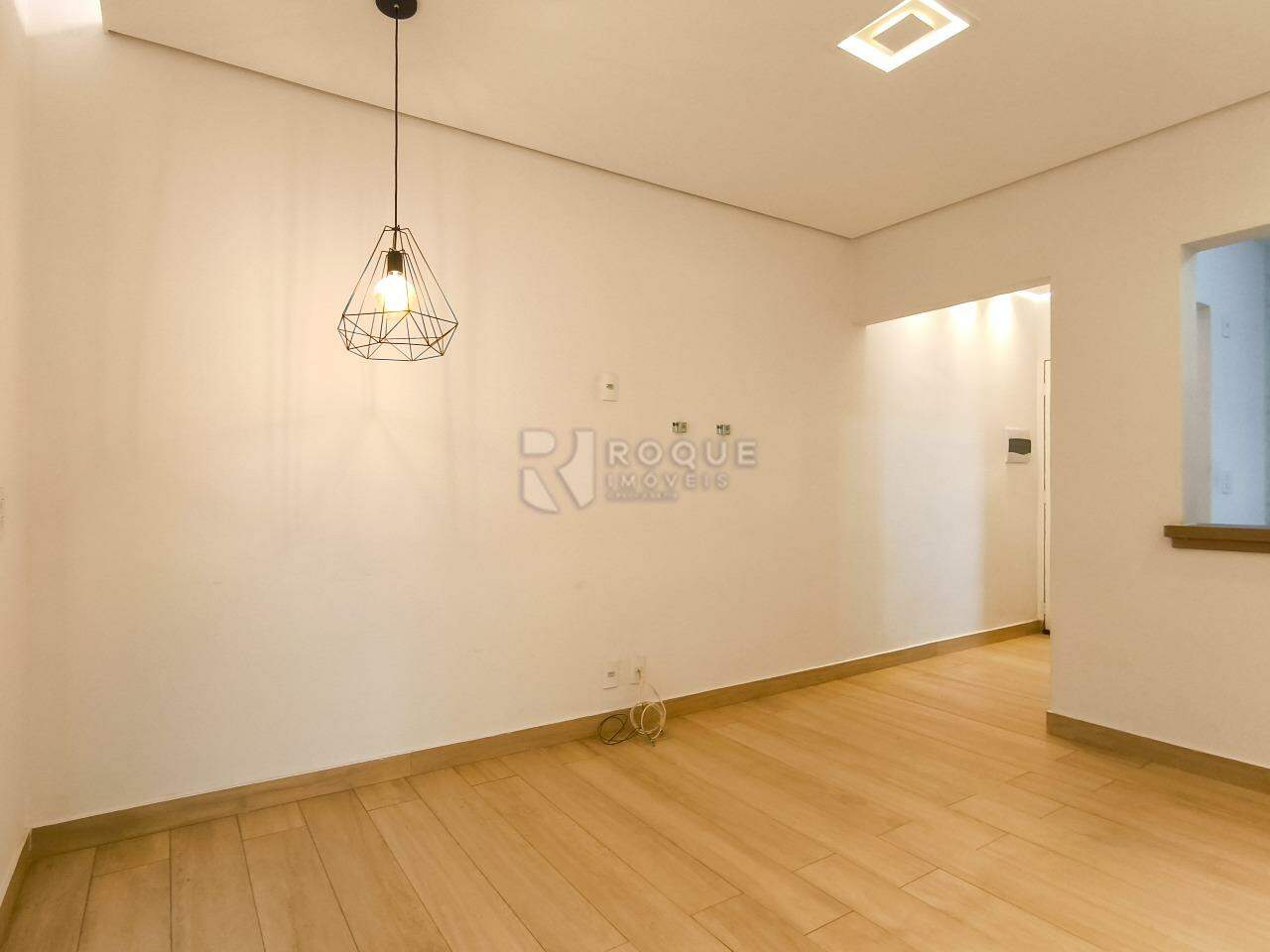 Apartamento à venda no bairro Vila Queiroz: SALA DE ESTAR