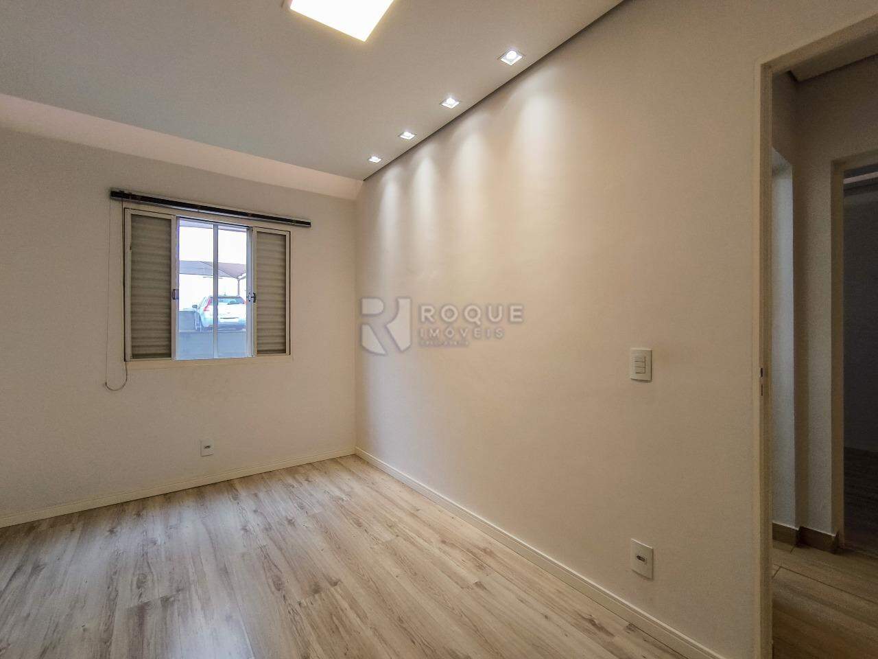 Apartamento à venda no bairro Vila Queiroz: DORMITÓRIO 1