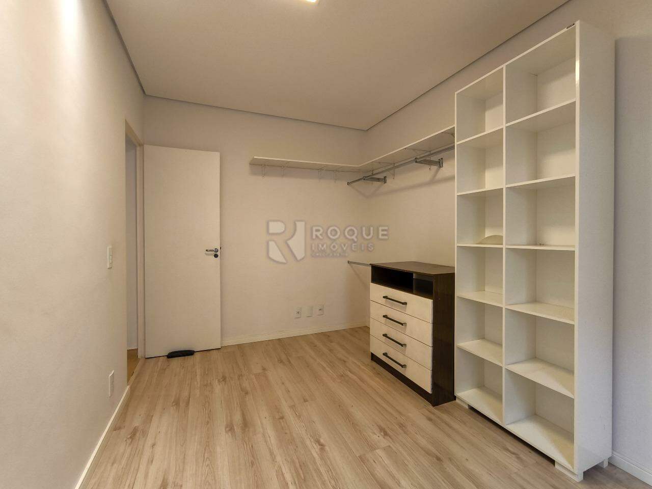 Apartamento à venda no bairro Vila Queiroz: DORMITÓRIO 1