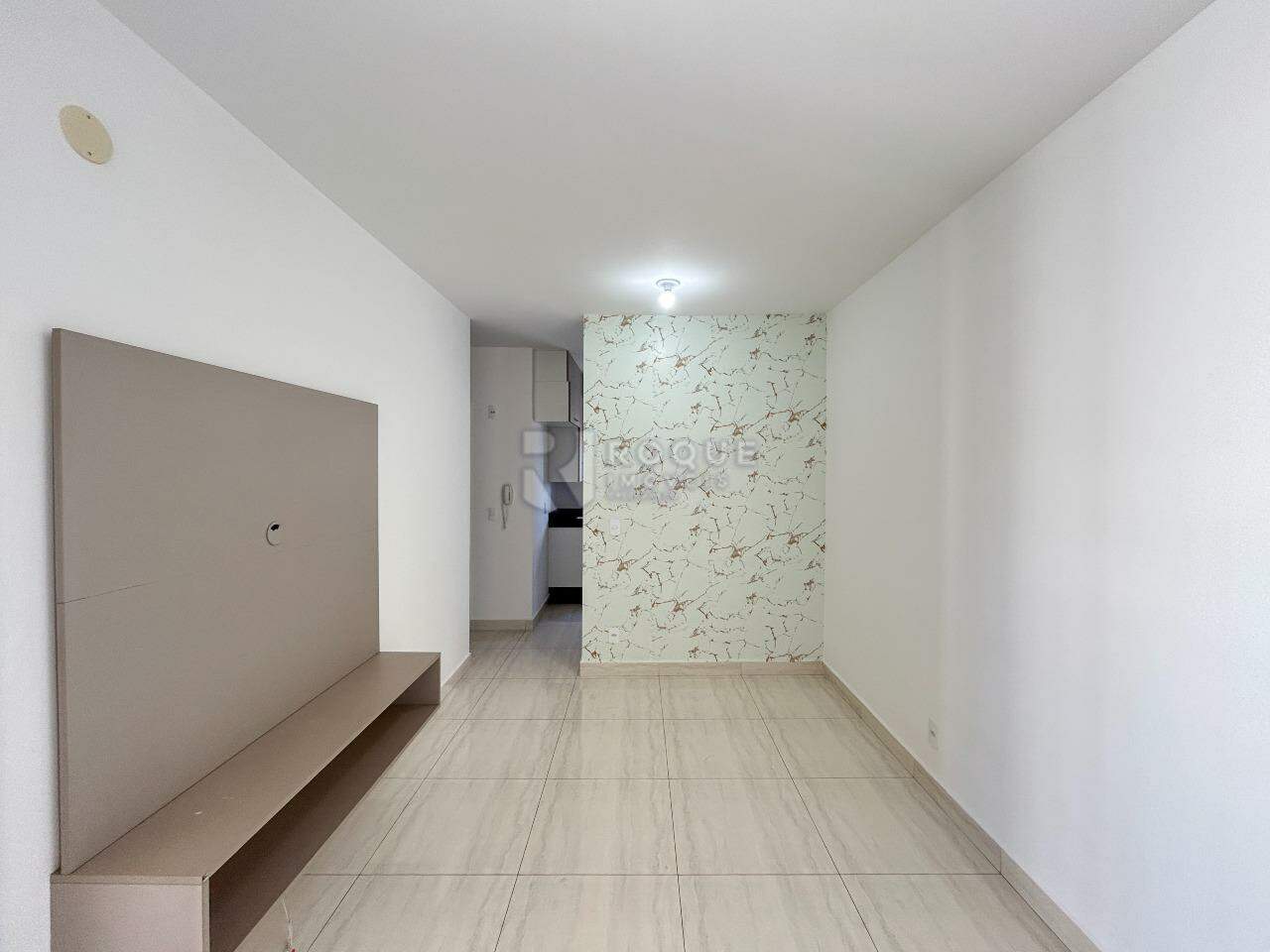 Apartamento para aluguel no bairro Residencial Rubi: Sala 