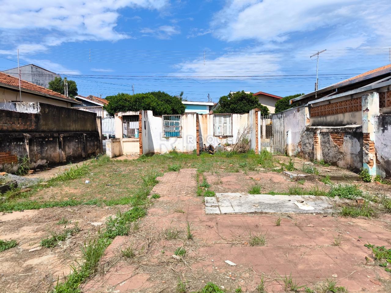 Terreno à venda no bairro Vila Paulista: INTEIRO