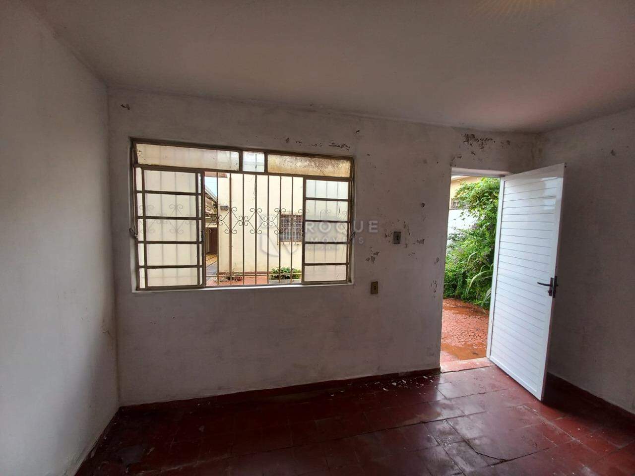 Casa Residencial à venda no bairro Centro: