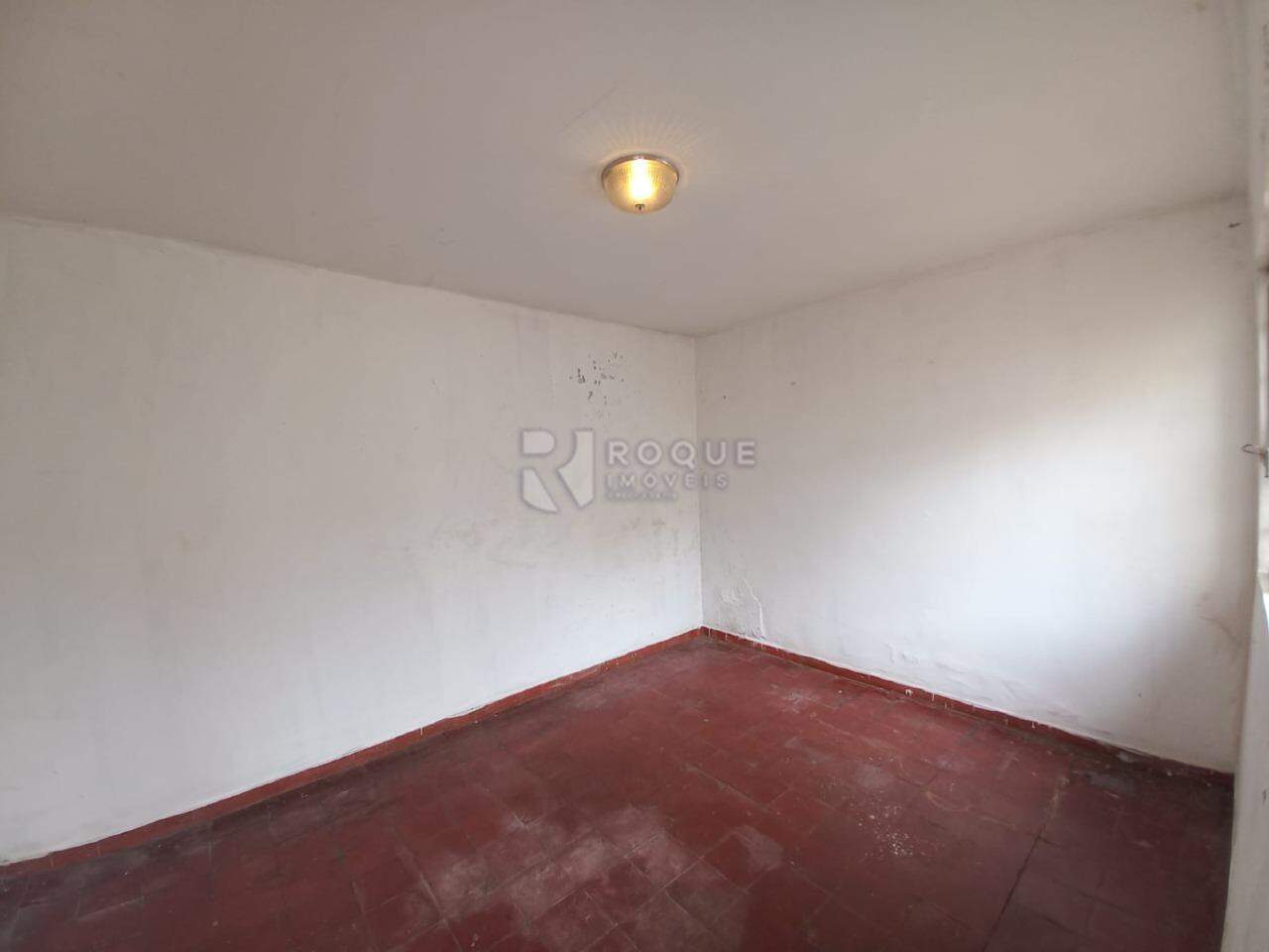 Casa Residencial à venda no bairro Centro: