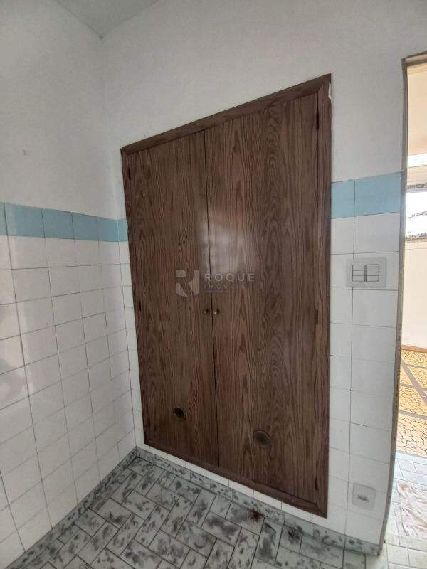 Casa Residencial à venda no bairro Centro: