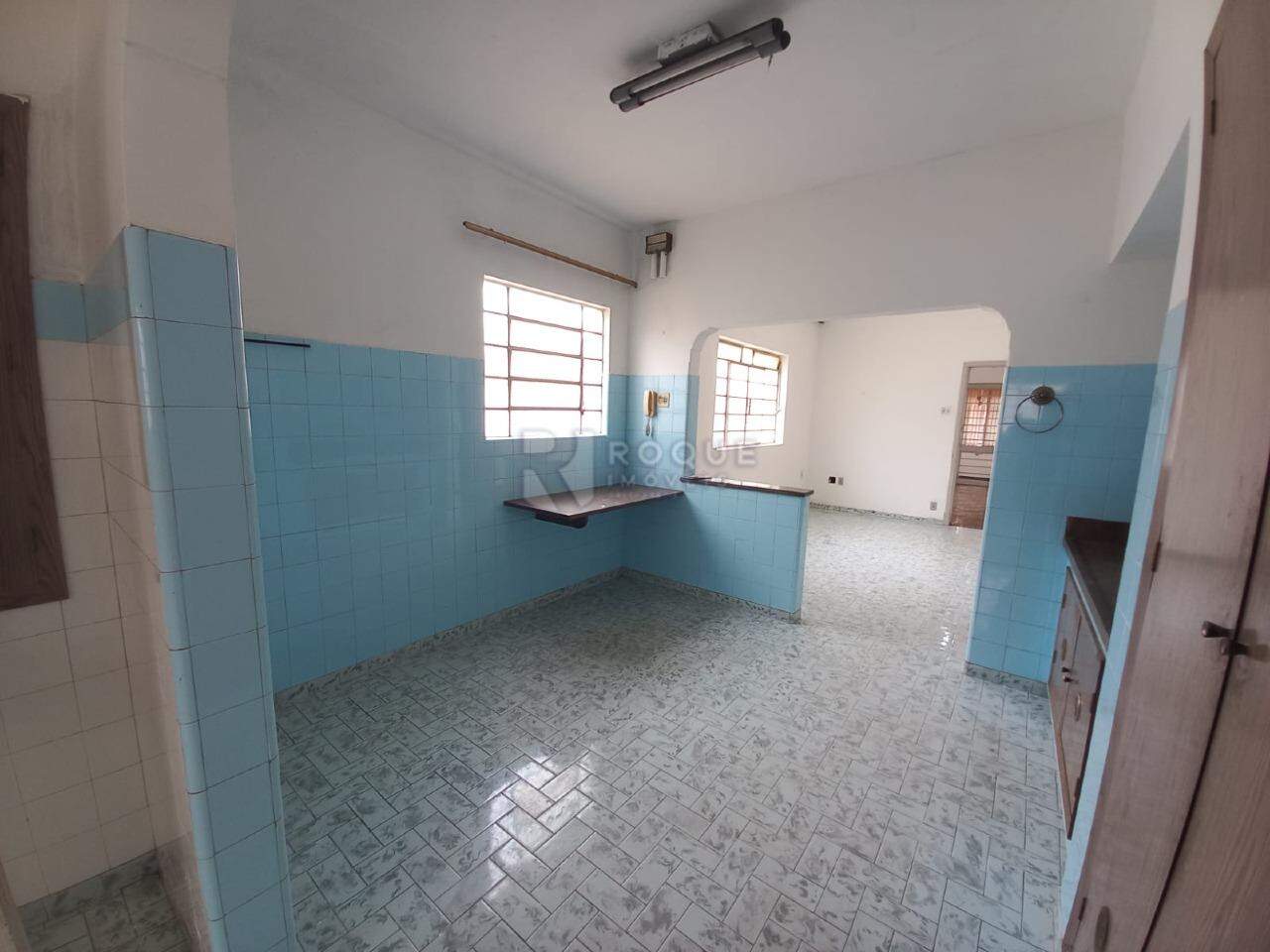 Casa Residencial à venda no bairro Centro: