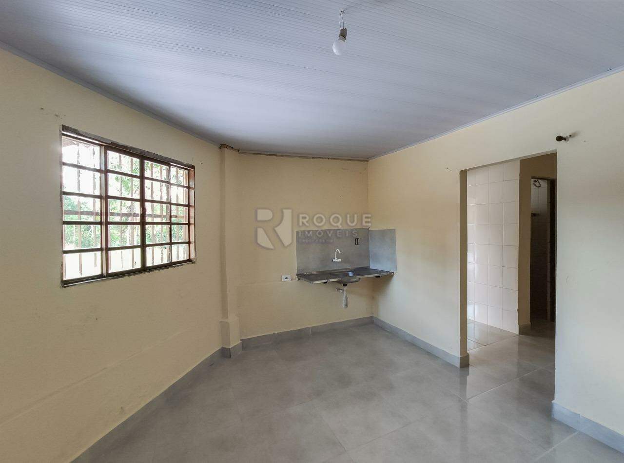 Chácara para aluguel no bairro Jardim Lagoa Nova: Cozinha 