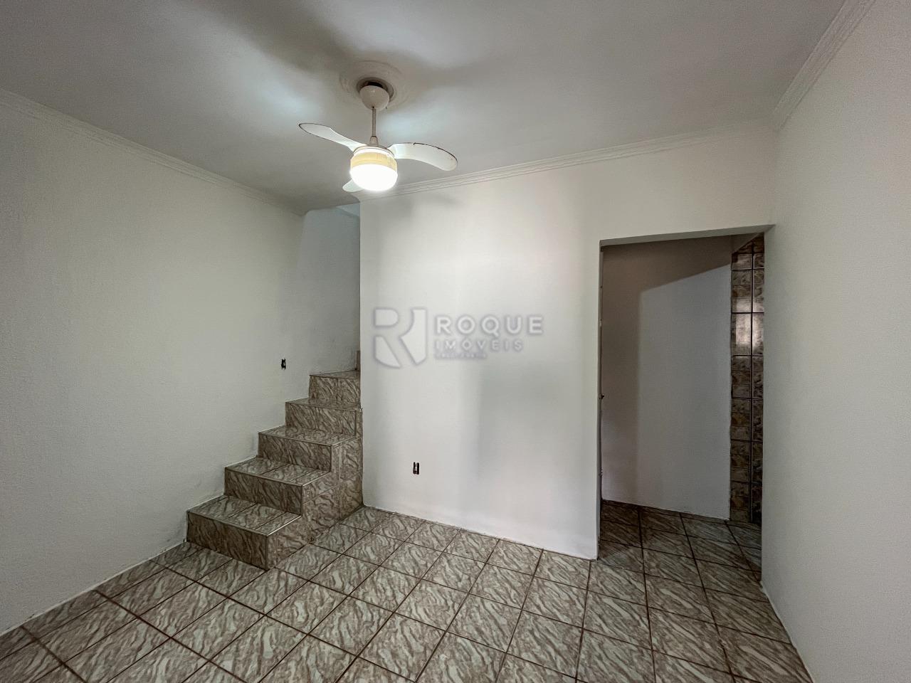 Casa Residencial à venda no bairro Parque Residencial Belinha Ometto: Sala 