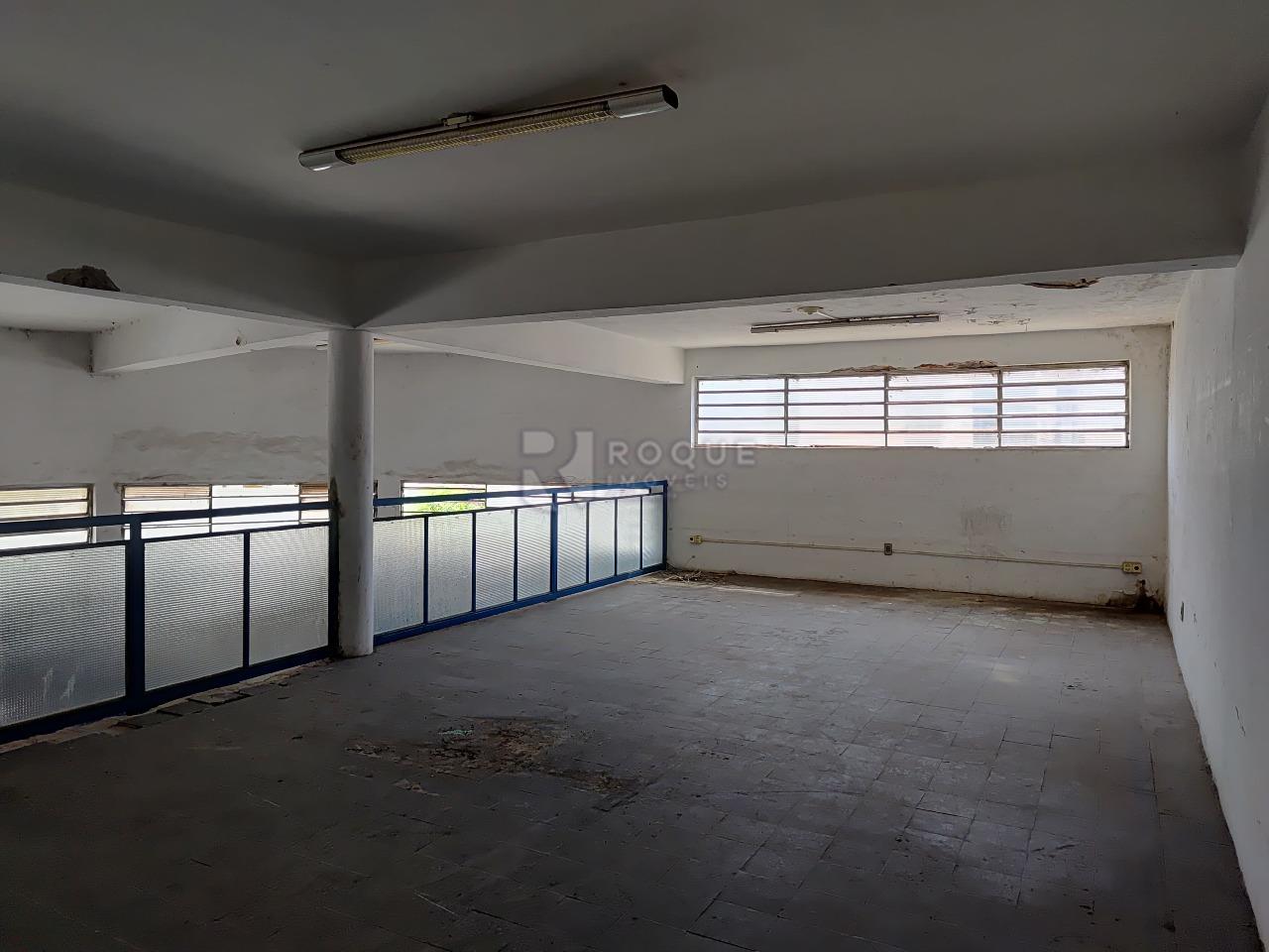 Salão para aluguel no bairro Boa Vista: Piso superior 