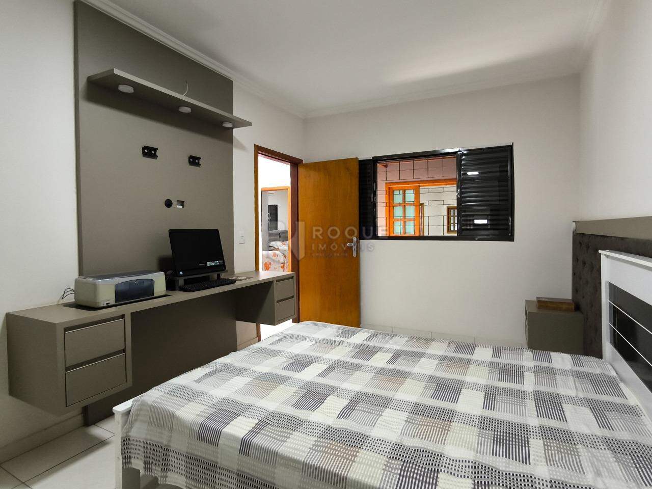 Casa Residencial à venda no bairro JARDIM MORRO AZUL: DORMITÓRIO 1