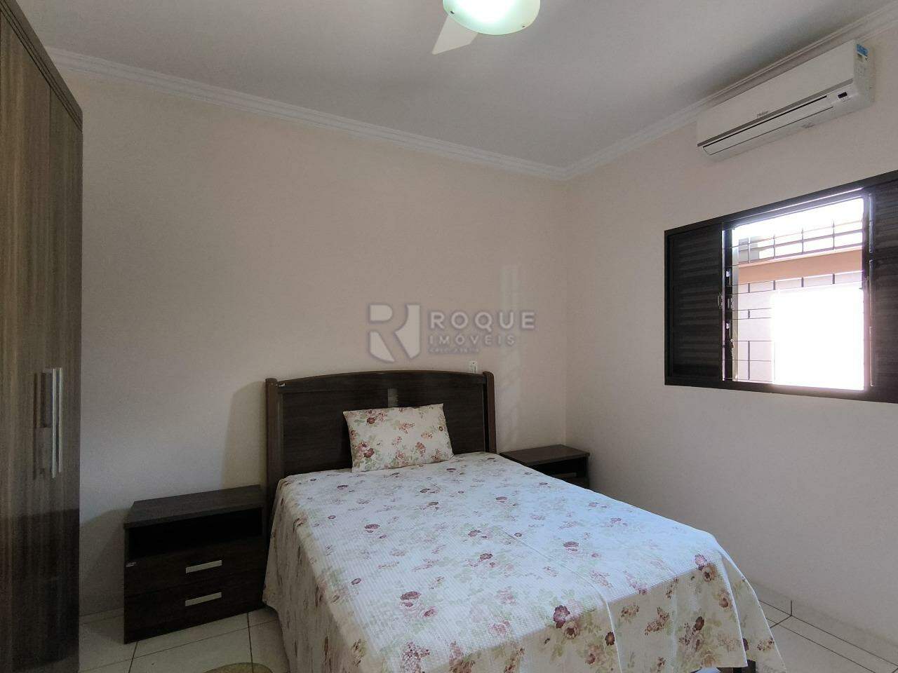 Casa Residencial à venda no bairro JARDIM MORRO AZUL: SUÍTE