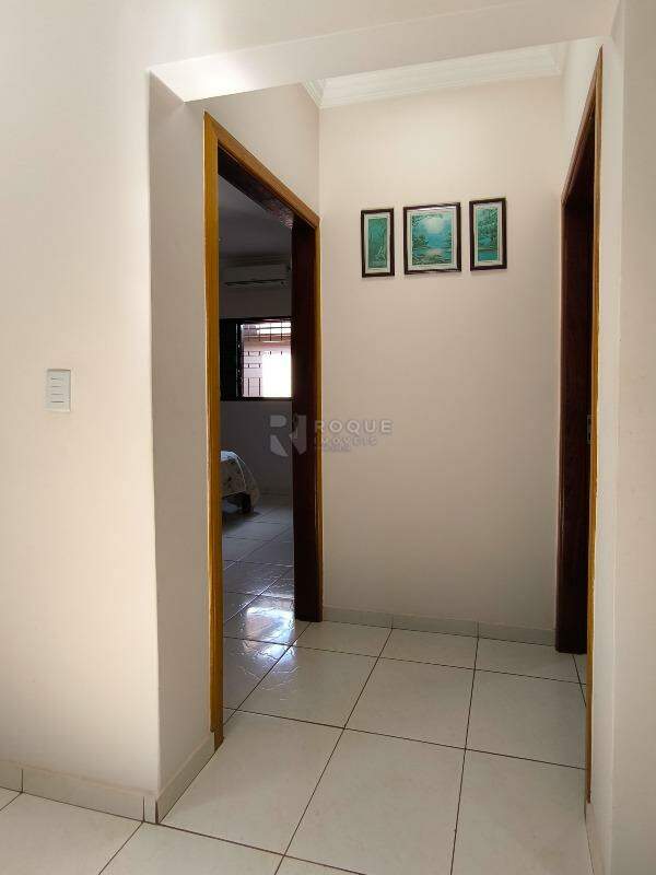 Casa Residencial à venda no bairro JARDIM MORRO AZUL: ÁREA DE CIRCULAÇÃO
