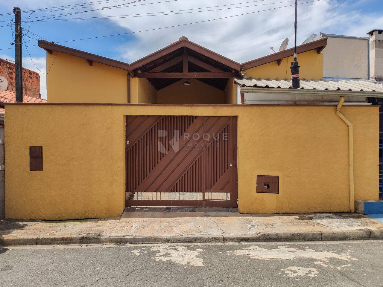 Casa Residencial para aluguel no bairro Jardim Gustavo Peccinini: Fachada 