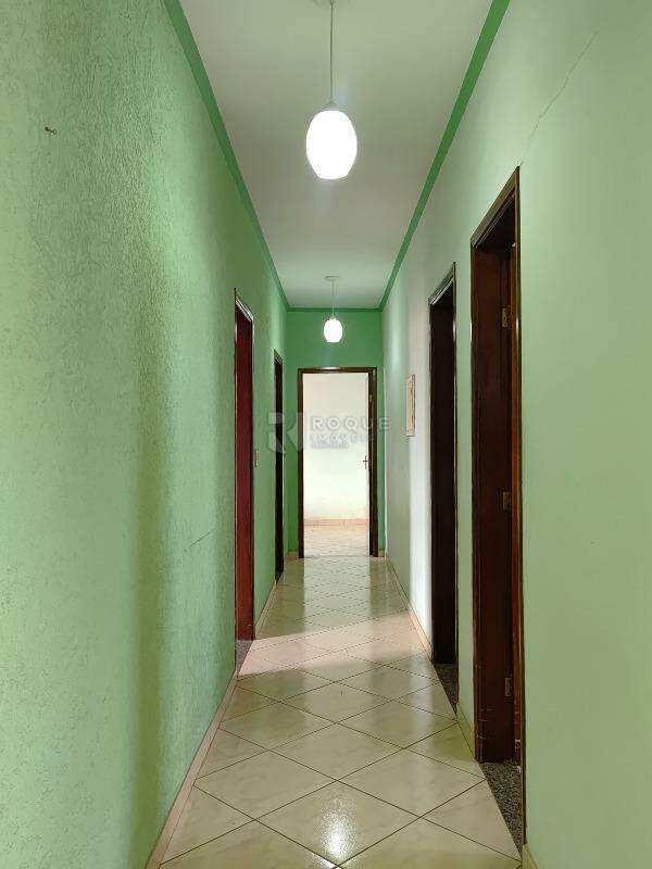 Casa Residencial para aluguel no bairro Jardim Ouro Verde: Hall