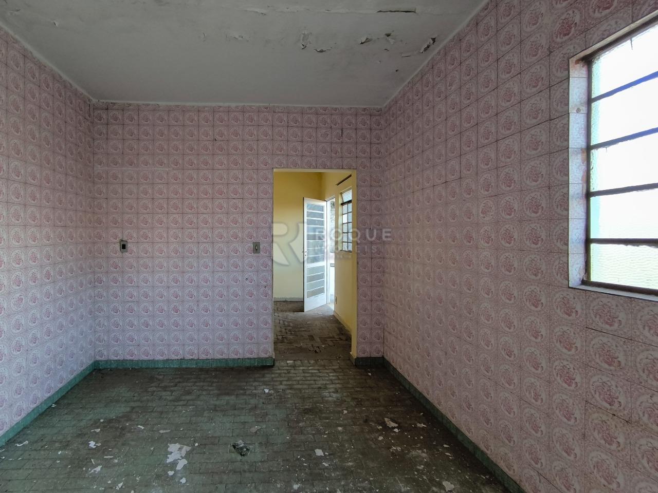 Casa Comercial à venda no bairro Centro: COZINHA EDÍCULA