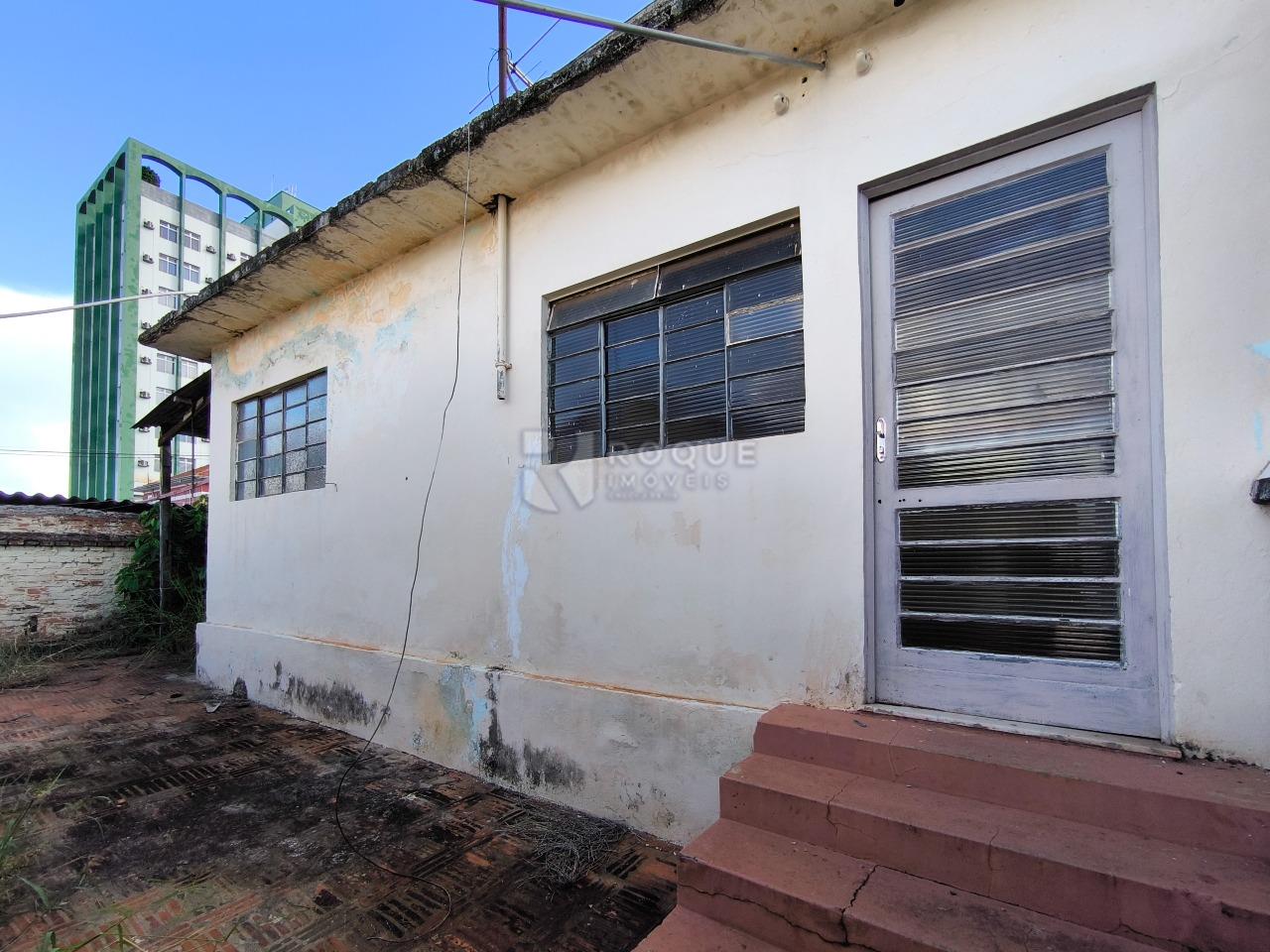 Casa Comercial à venda no bairro Centro: FRENTE EDÍCULA