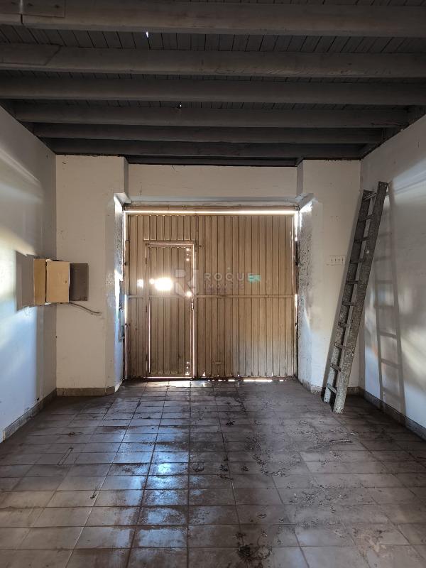 Casa Comercial à venda no bairro Centro: GARAGEM