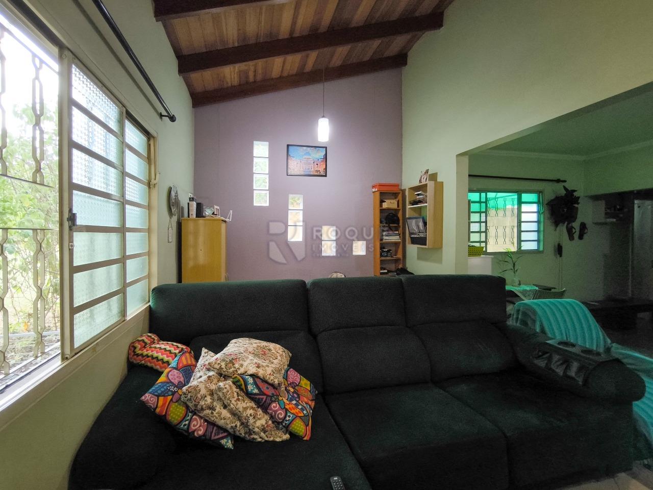 Chácara à venda no bairro Jardim do Lago: SALA DE ESTAR