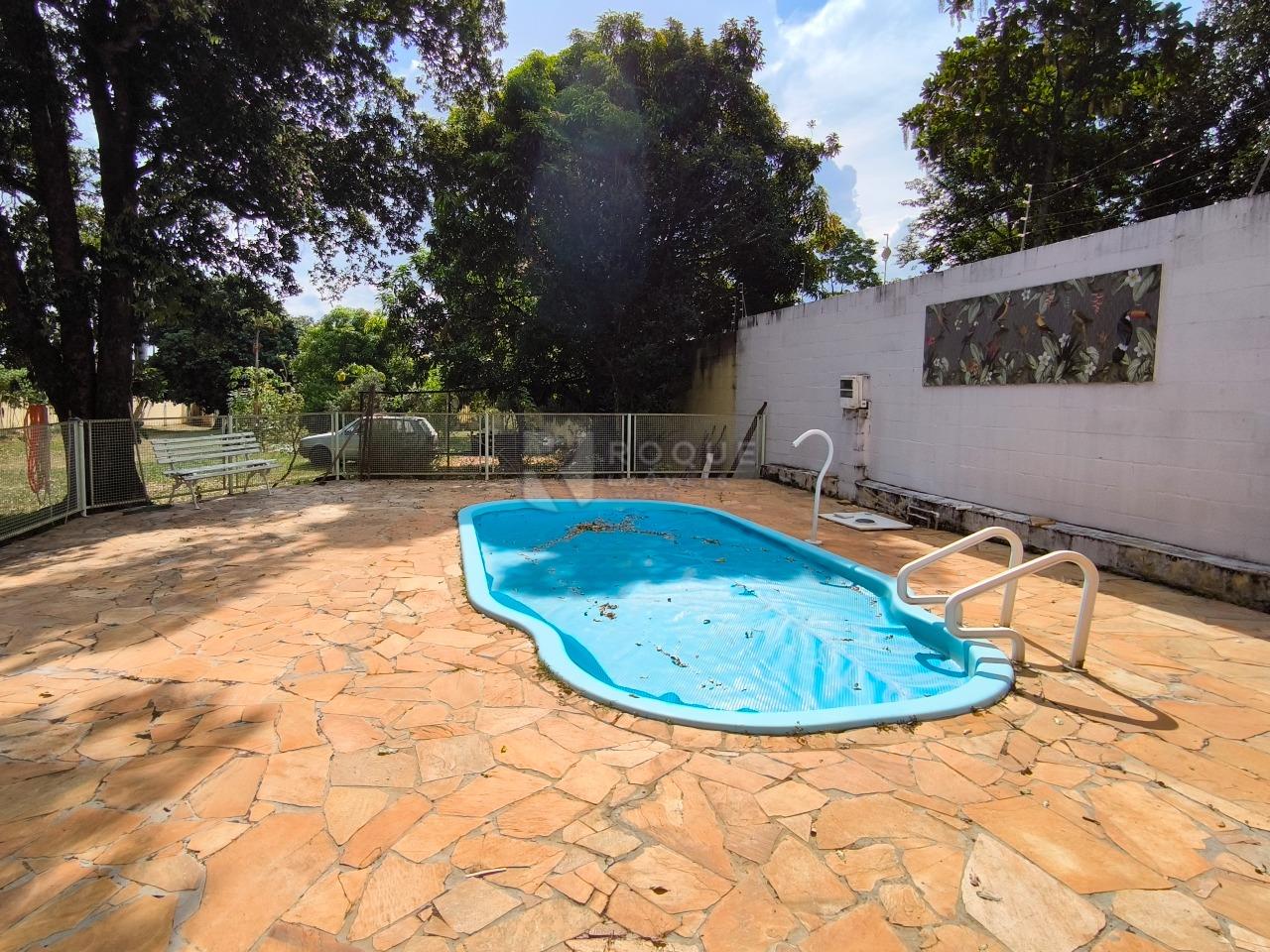 Chácara à venda no bairro Jardim do Lago: PISCINA