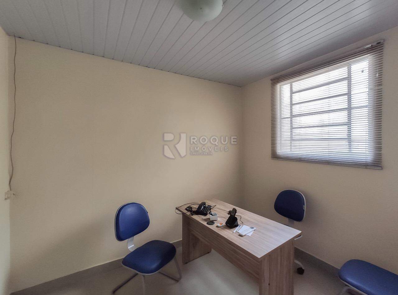 Casa Comercial para aluguel no bairro Boa Vista: Sala 2