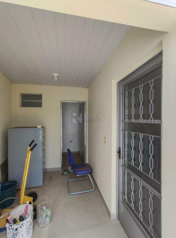 Casa Comercial para aluguel no bairro Boa Vista: Área de serviço fundo 