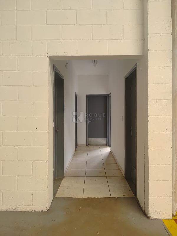 Barracão/Galpão para aluguel no bairro Luis Ometto: Hall
