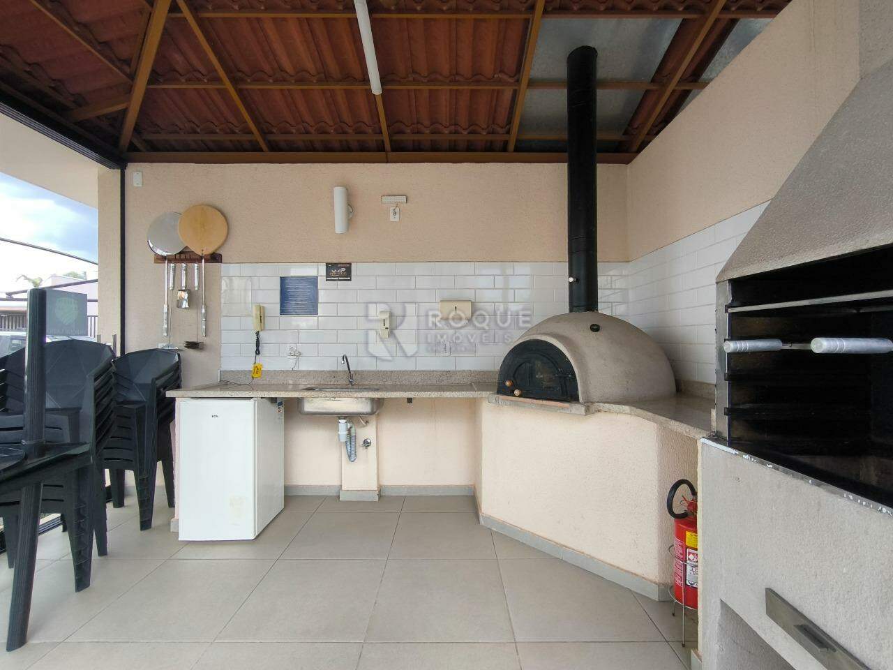 Apartamento à venda no bairro Jardim do Lago: CHURRASQUEIRA
