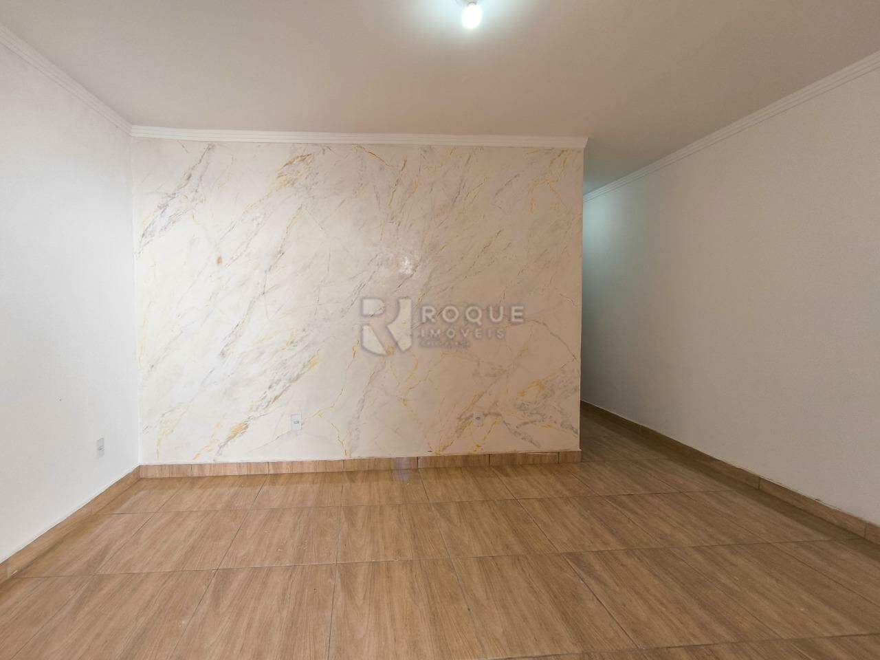 Casa Residencial à venda no bairro Jardim Nova Limeira: SALA DE ESTAR CASA 1