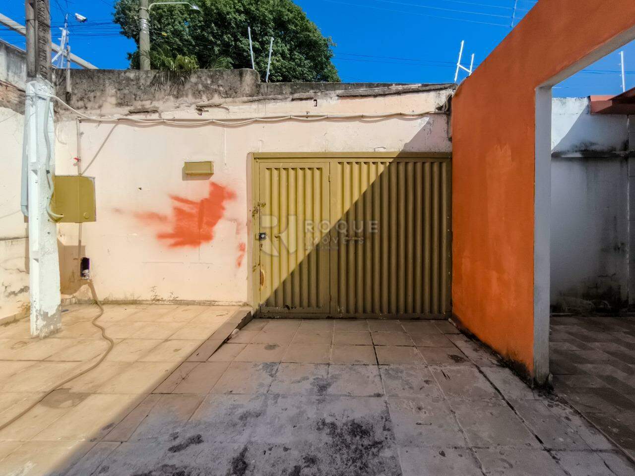 Casa Residencial à venda no bairro Jardim Nova Limeira: ENTRADA