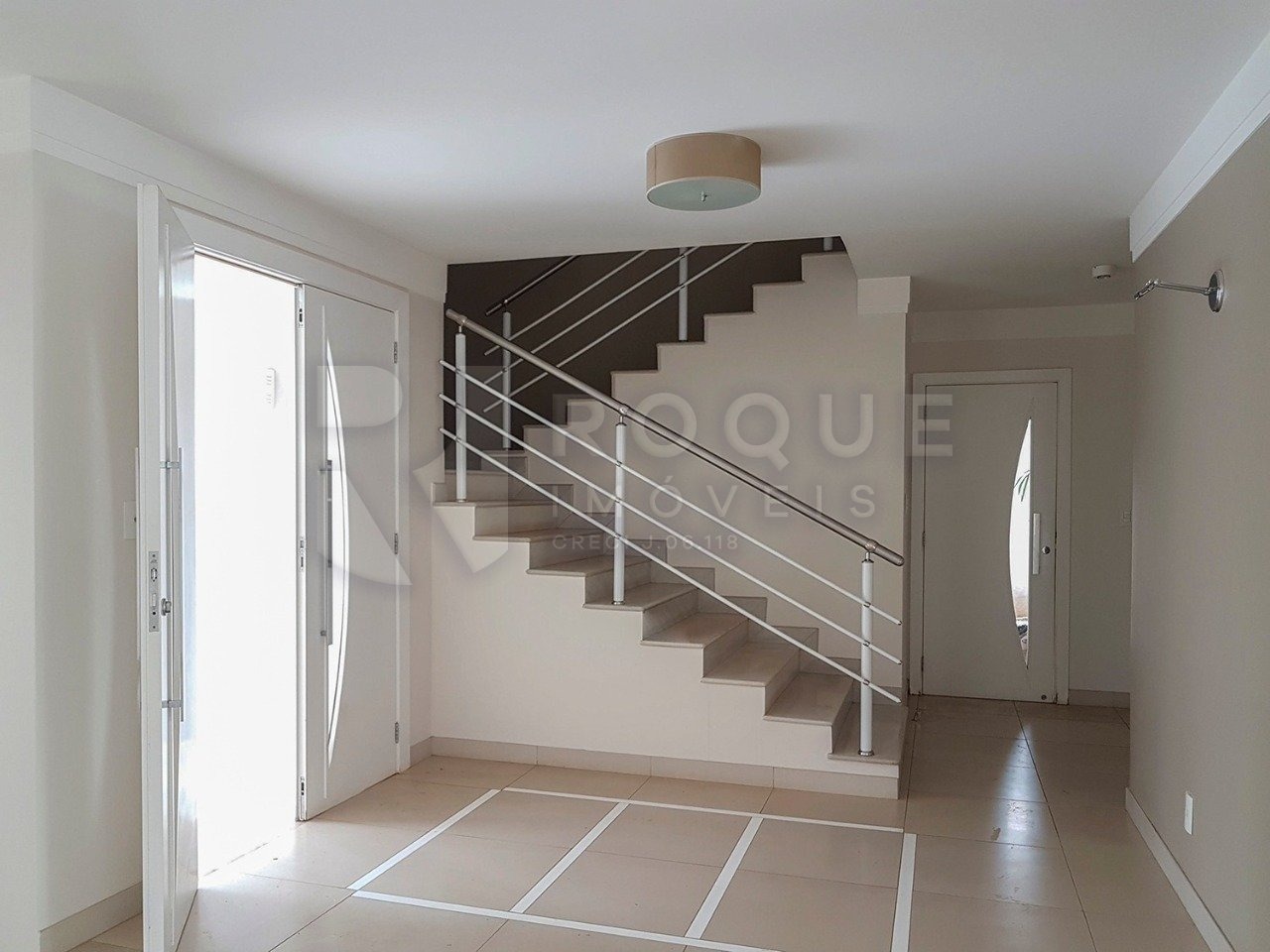 Casa Residencial à venda no bairro Vila Santana : Sala 