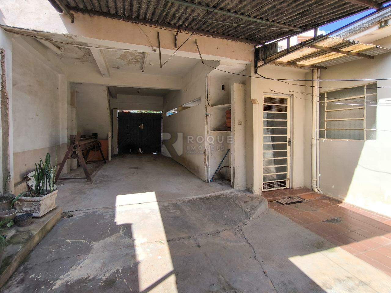Casa Residencial à venda no bairro Vila Queiroz: GARAGEM CASA 2