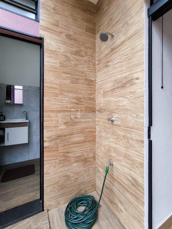 Área de Lazer à venda no bairro Residencial Colinas do Engenho I: DUCHA