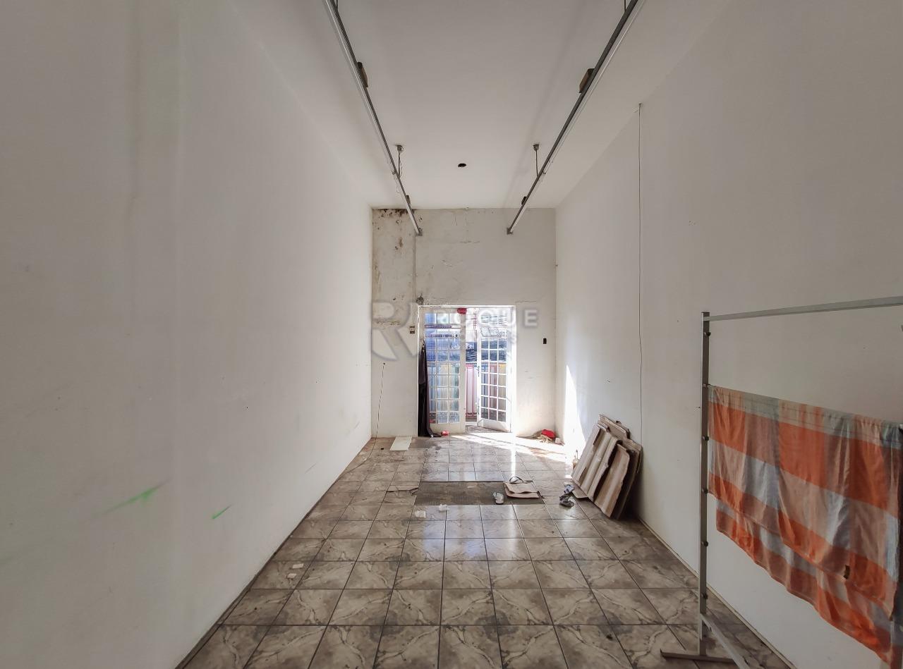 Salão para aluguel no bairro Centro: Sala segundo andar 
