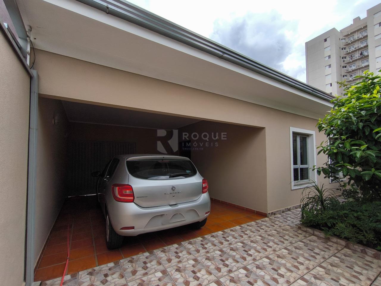 Casa Residencial à venda no bairro Vila Cristovam: GARAGEM