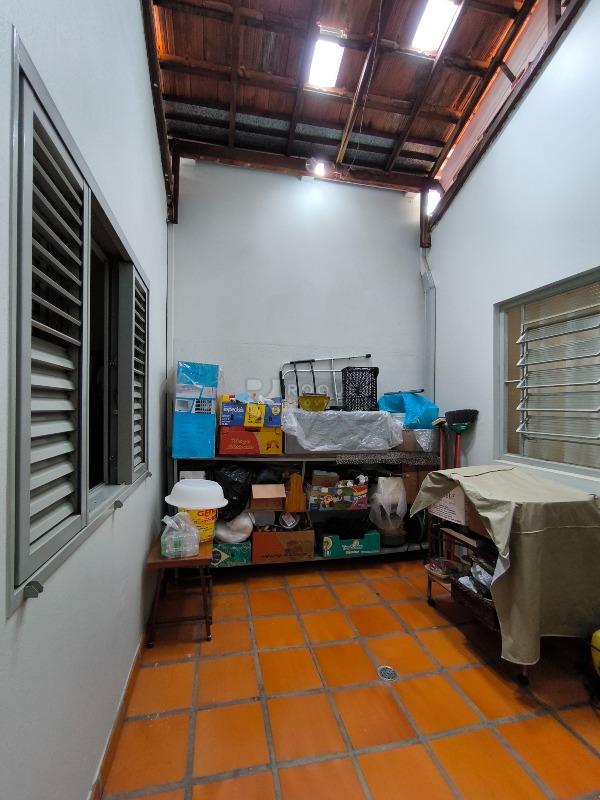 Casa Residencial à venda no bairro Vila Cristovam: ÁREA DE DESPEJO