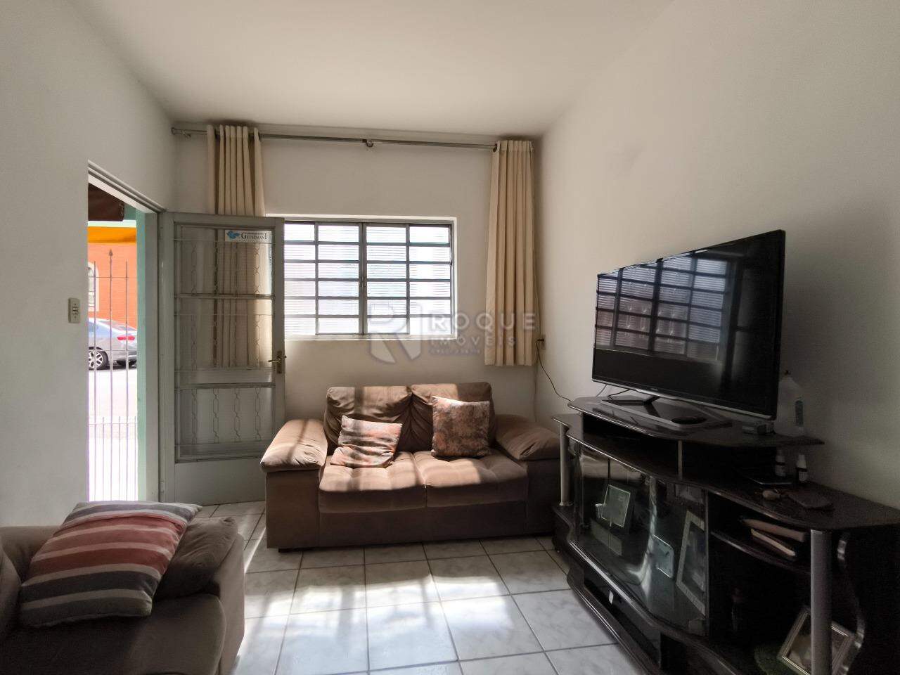 Casa Residencial à venda no bairro Vila Cristovam: SALA DE ESTAR