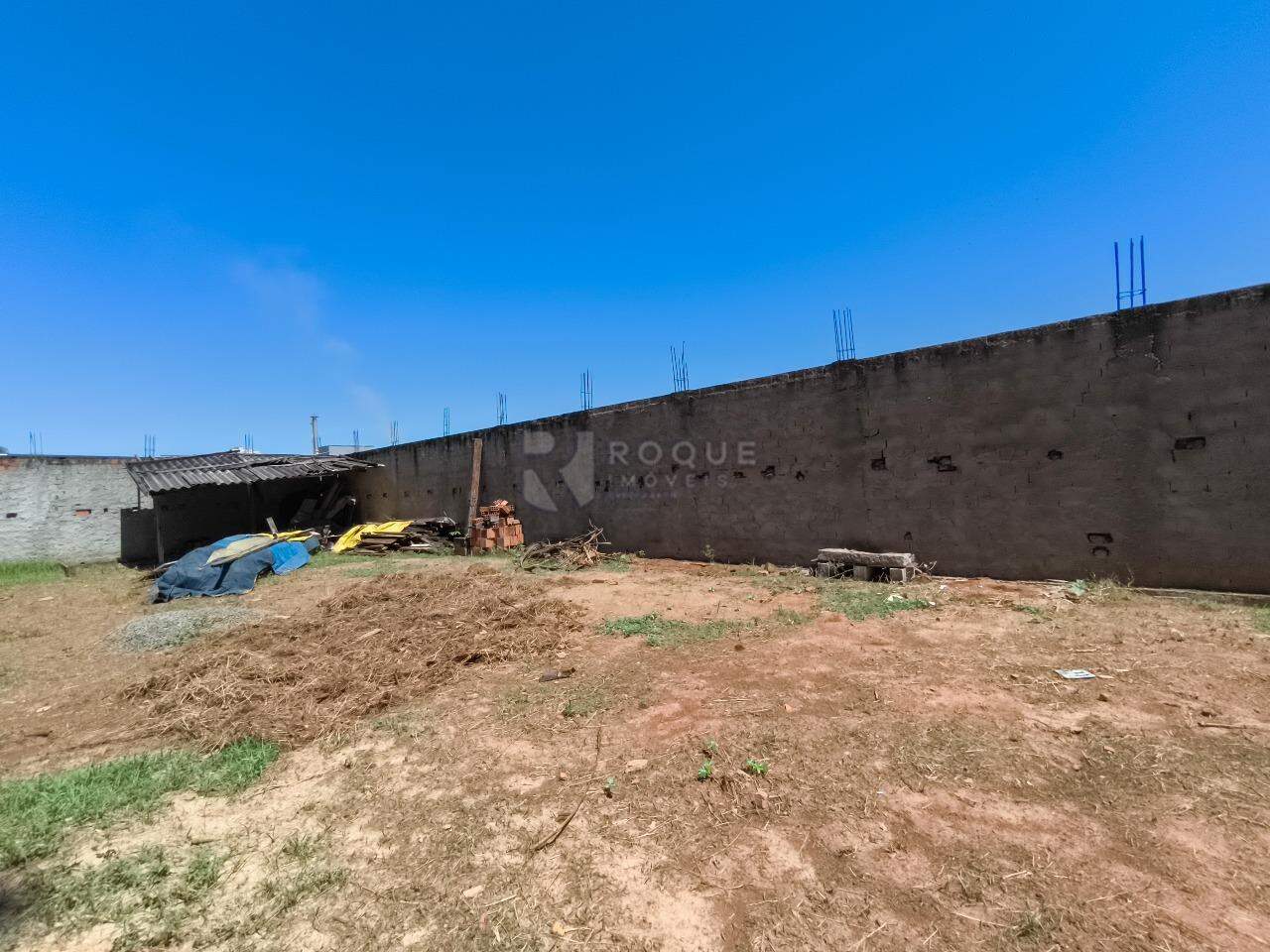 Terreno à venda no bairro Residencial Chácara São José: 