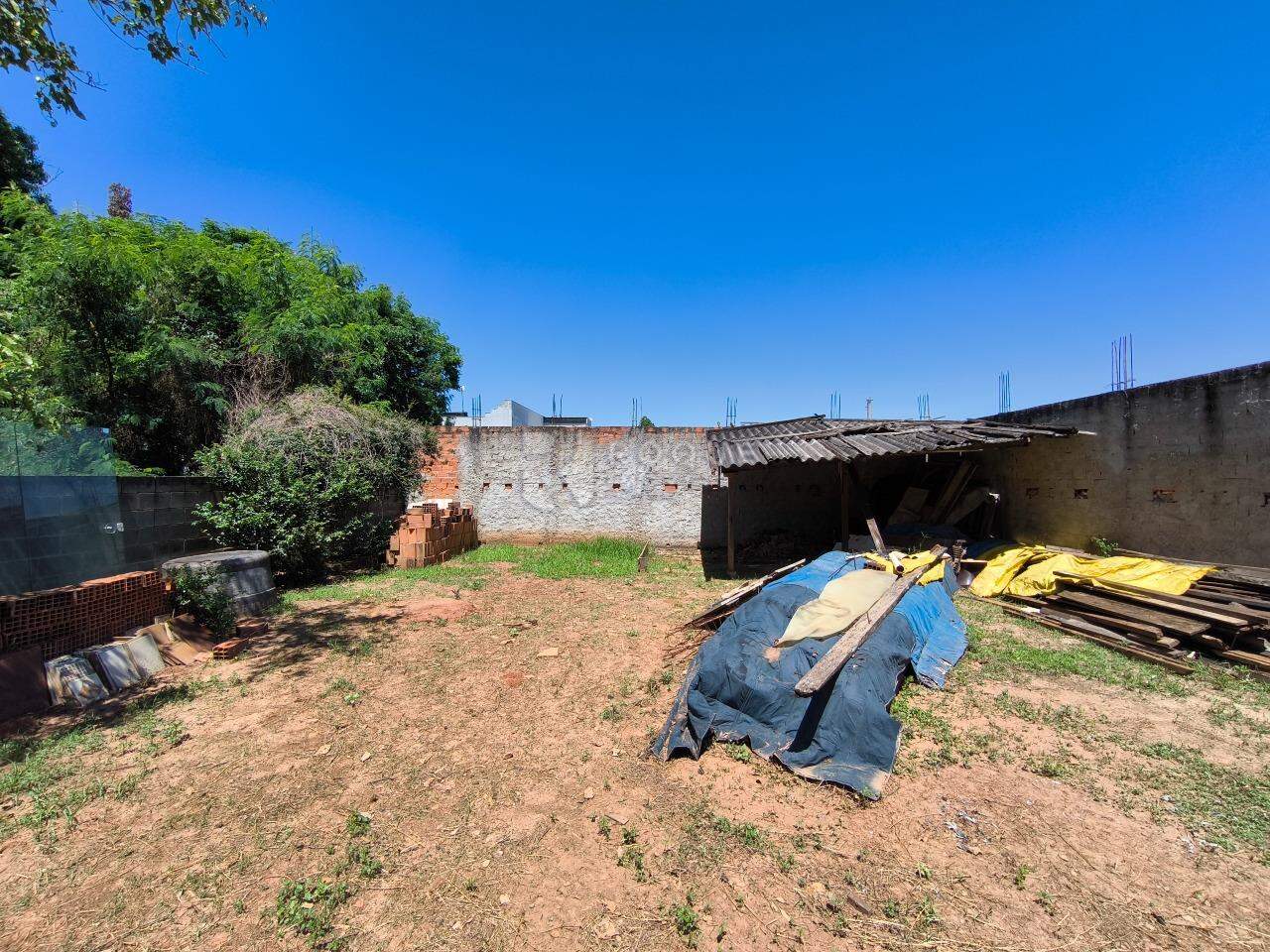 Terreno à venda no bairro Residencial Chácara São José: 