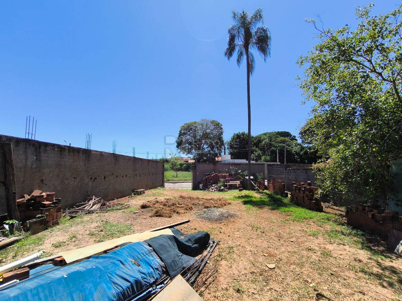 Terreno à venda no bairro Residencial Chácara São José: 