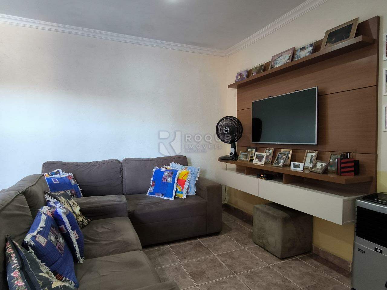Casa Residencial à venda no bairro Residencial Fenix: SALA DE ESTAR