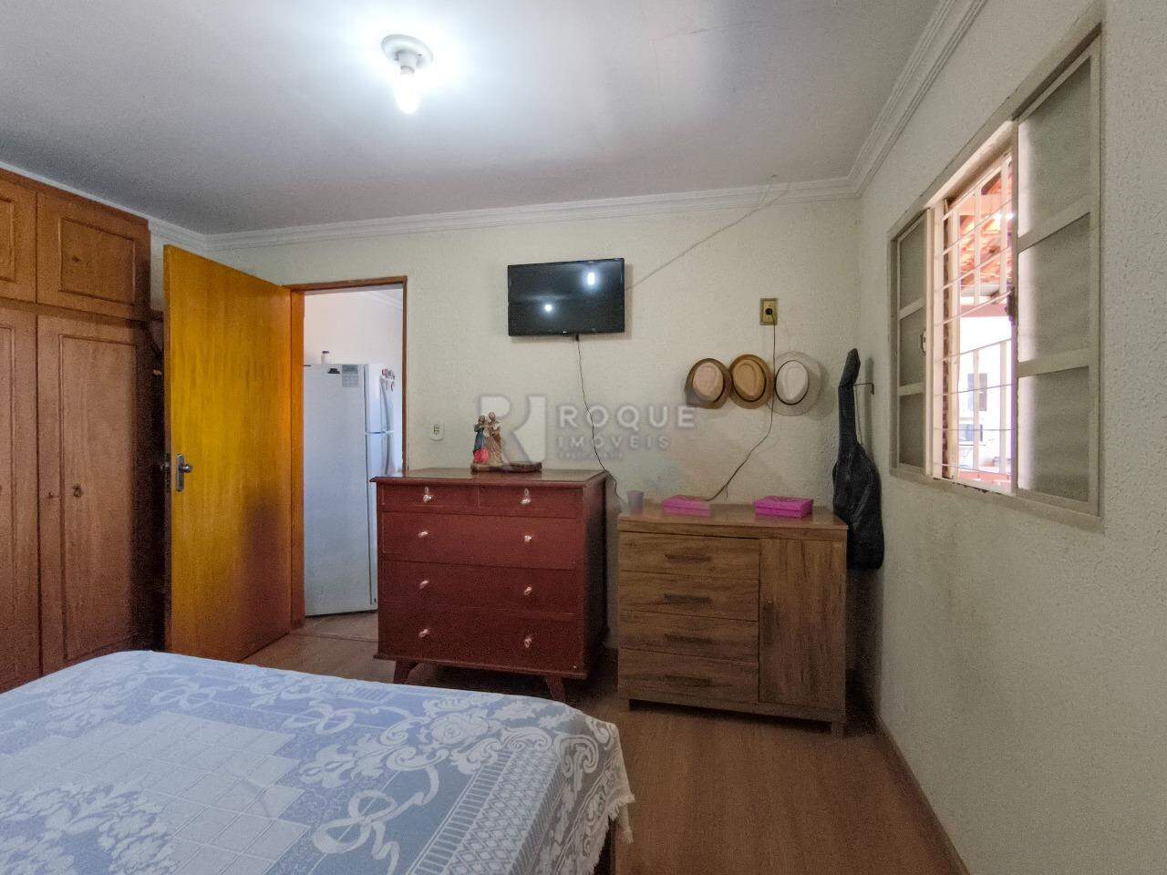 Casa Residencial à venda no bairro Residencial Fenix: SUÍTE
