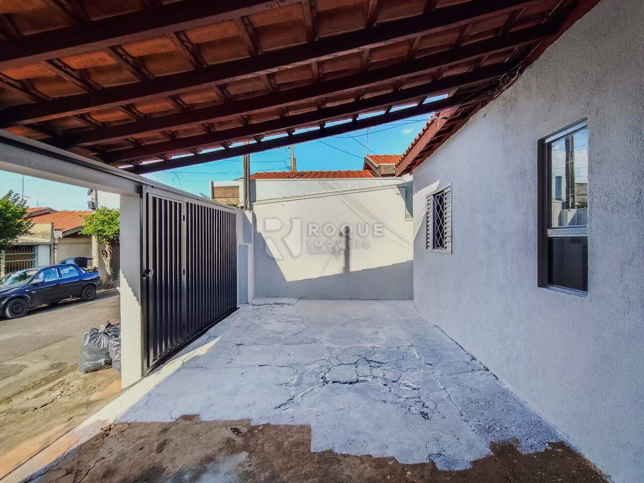 Casa Residencial para aluguel no bairro Parque Residencial Abílio Pedro: Garagem