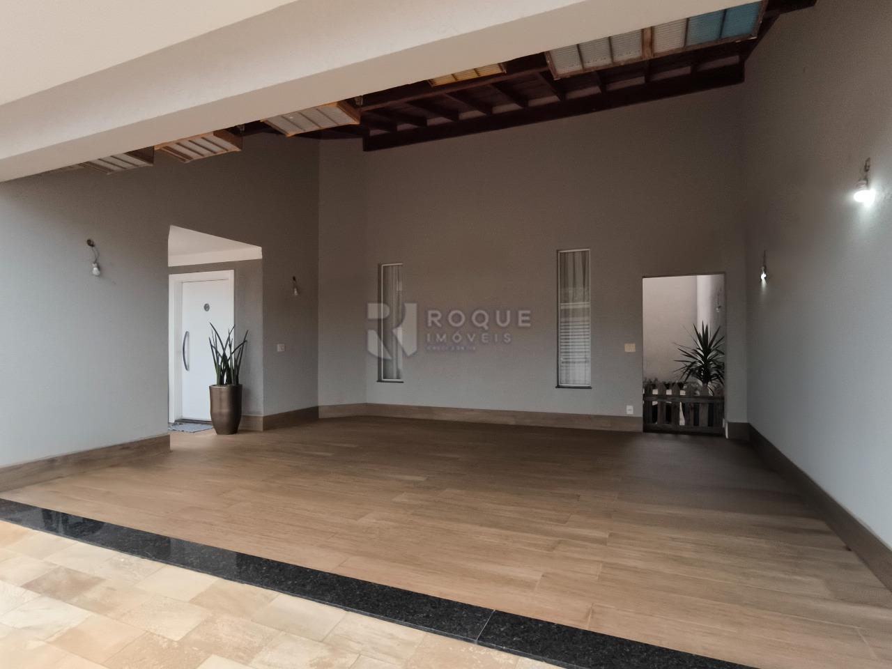 Casa em condomínio à venda no bairro Jardim Porto Real: GARAGEM