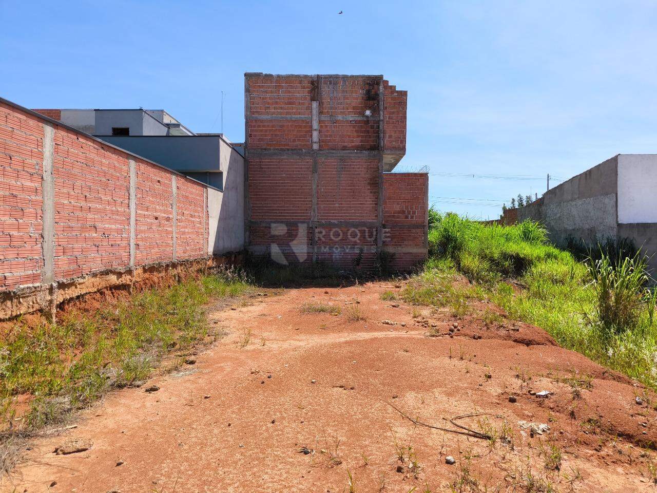 Terreno à venda no bairro Jardim Marajoara: 