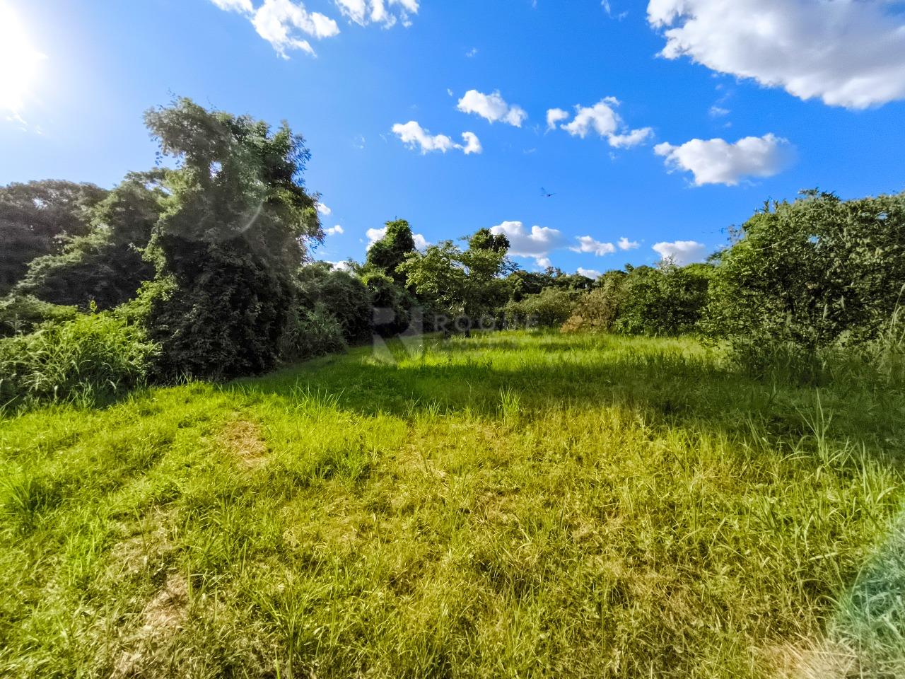 Área à venda no bairro Bairro dos Pires de Baixo: 