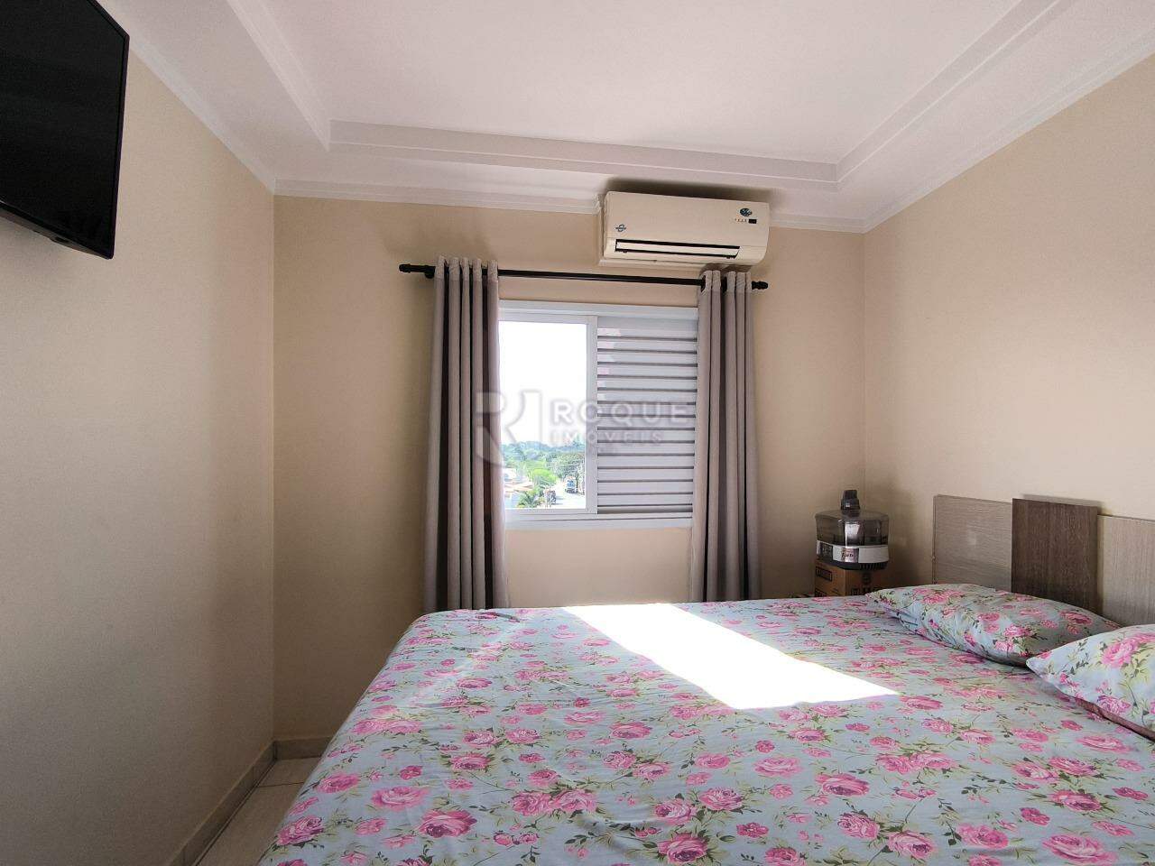 Apartamento à venda no bairro Jardim Ouro Verde: DORMITÓRIO 1