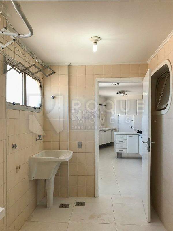Apartamento à venda no bairro Centro: 