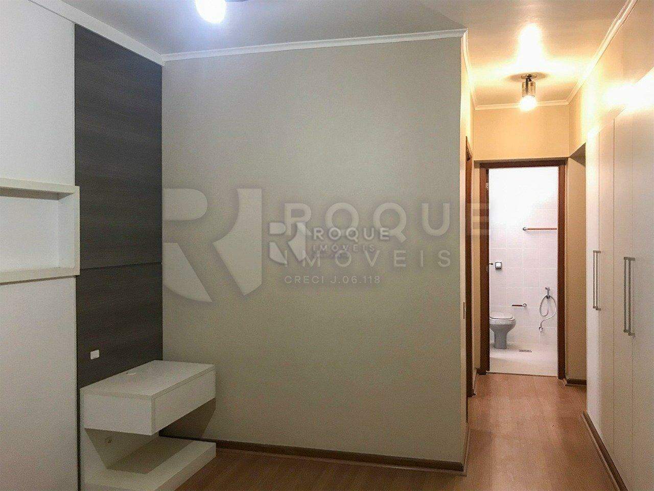 Apartamento à venda no bairro Centro: 
